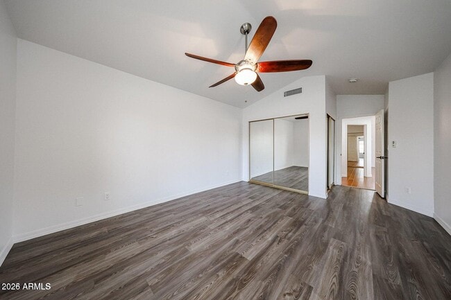 Building Photo - 9429 E Camino Del Santo