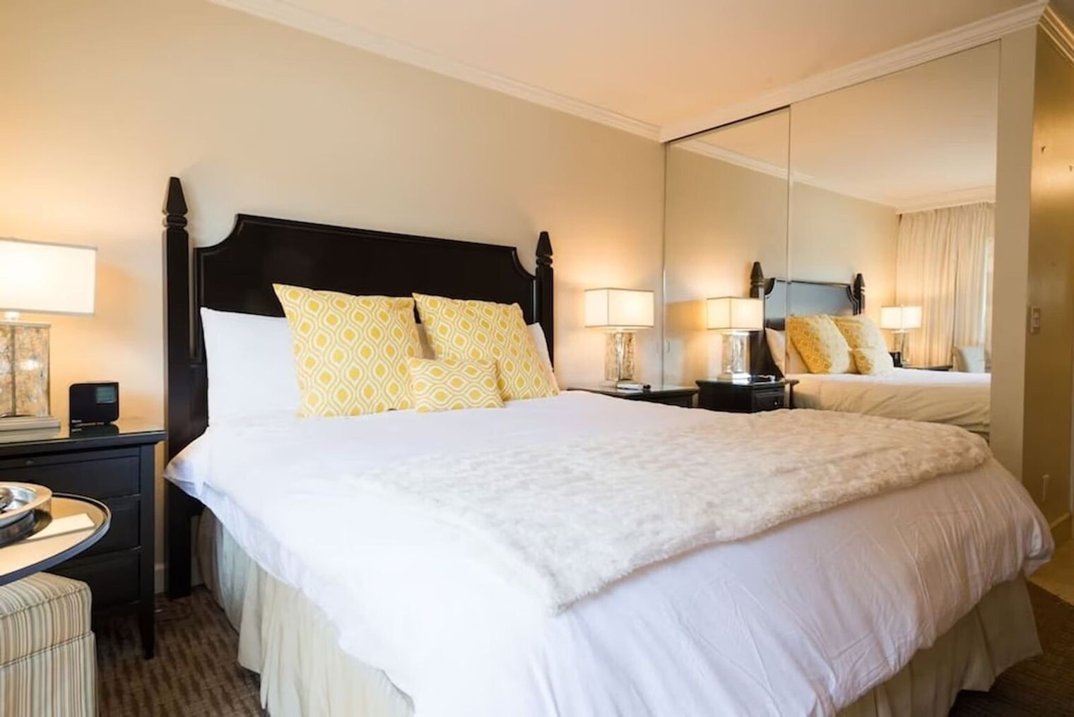 Building Photo - 662 Cottage Dr