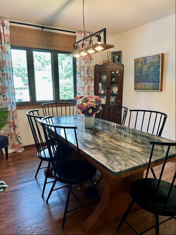 Building Photo - Conveniently located 3BR/3BA House with 2-...