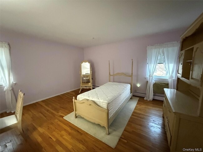 Building Photo - 15 Sherry Ln