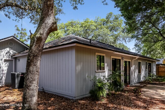 Building Photo - 4506 Whispering Inlet Dr