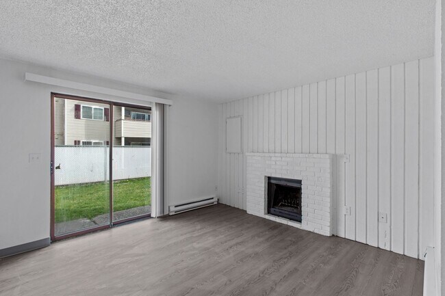Building Photo - Free rent through June! Amazing one bedroo...