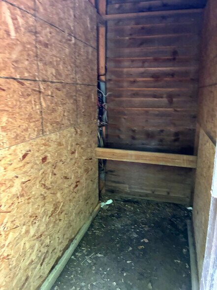 Building Photo - Room in Townhome on Terrace Trail