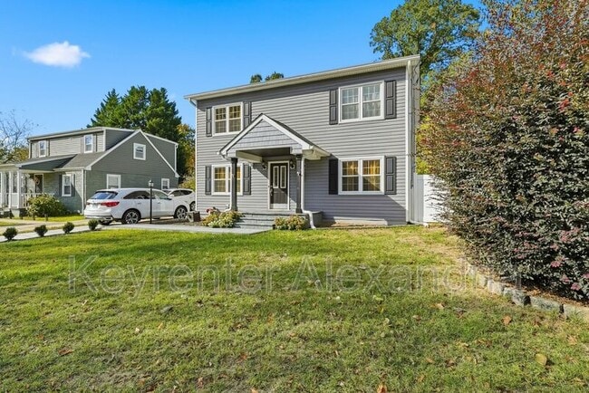 Building Photo - 6022 Rixey Dr