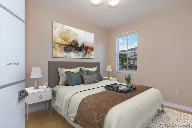 Building Photo - 15438 SW 23rd Ln