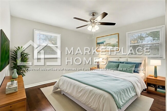 Building Photo - 939 Redford Dr SE