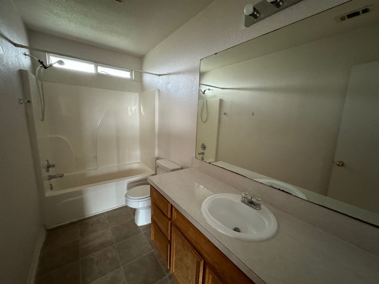 Building Photo - 1602 Aztec Trce