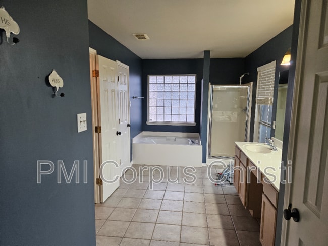 Building Photo - 5107 High Bank Dr