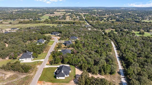 Building Photo - 2057 Glenhollow Dr
