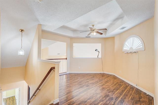 Building Photo - 1726 Northampton Dr