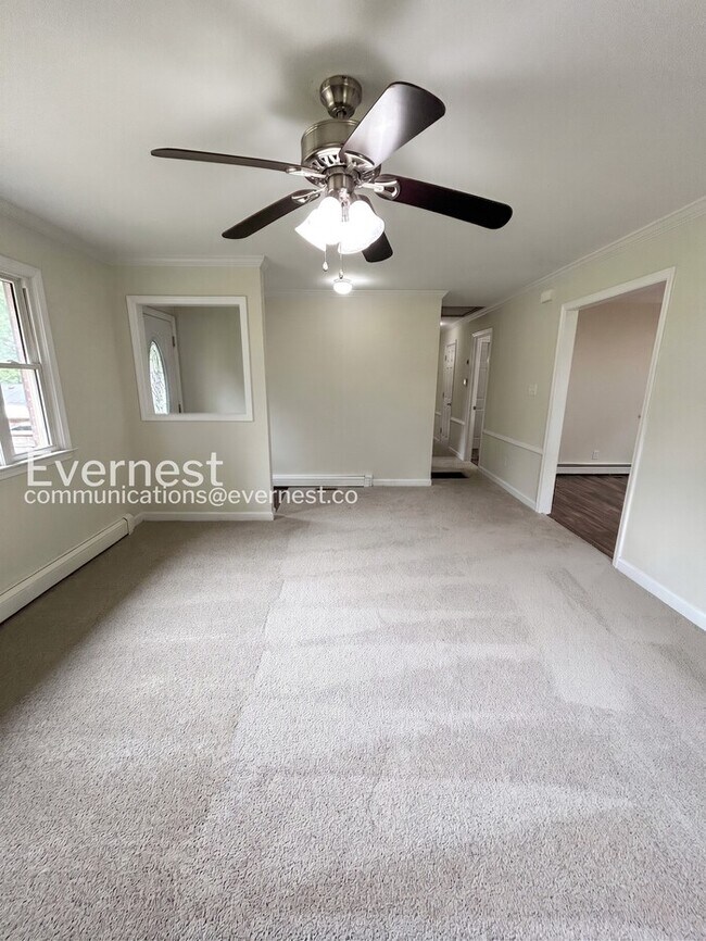 Building Photo - 4303 Whippoorwill Dr