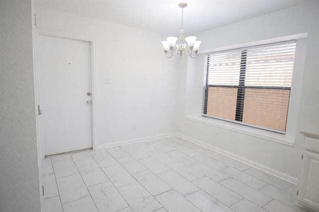 Building Photo - 2035 Lansdown Dr