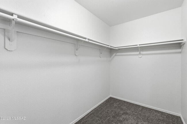 Building Photo - 10008 E Moonstruck Way