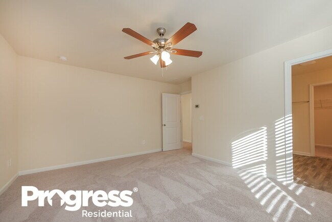 Building Photo - 141 Hamilton Pointe Dr