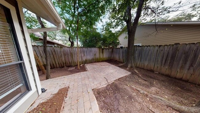 Building Photo - 8713 Clearbrook Trail