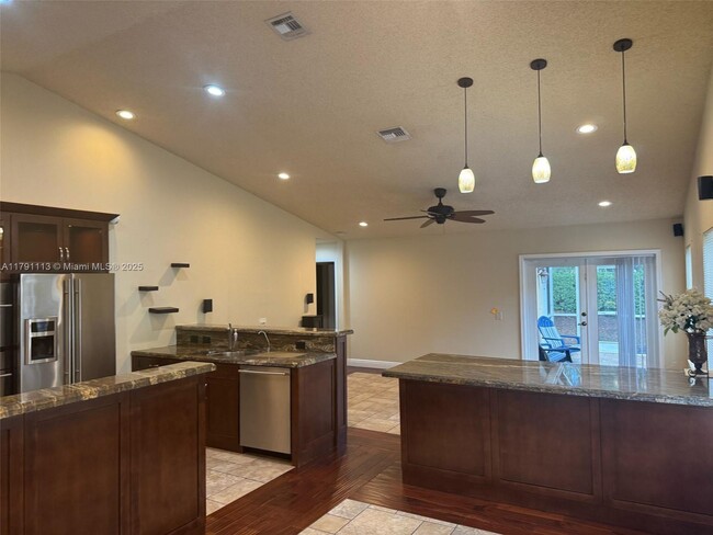 Building Photo - 1258 Sabal Trail