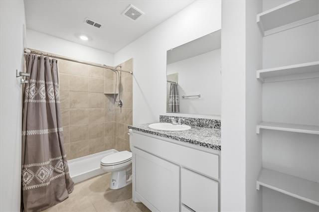 Building Photo - 6739 Coulter Dr