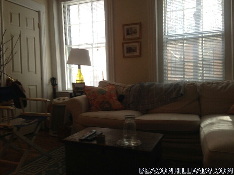 Building Photo - 41 Anderson St