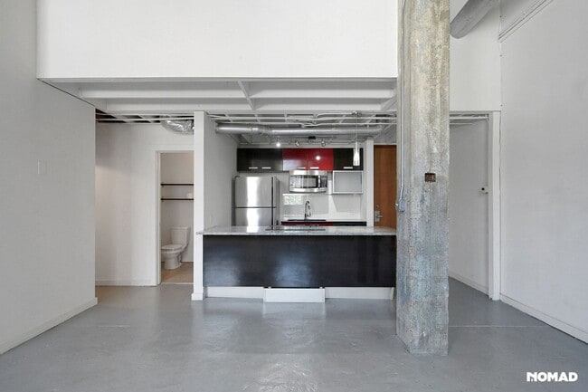Building Photo - Spacious 1BR Loft in Atlanta near Ponce Ci...