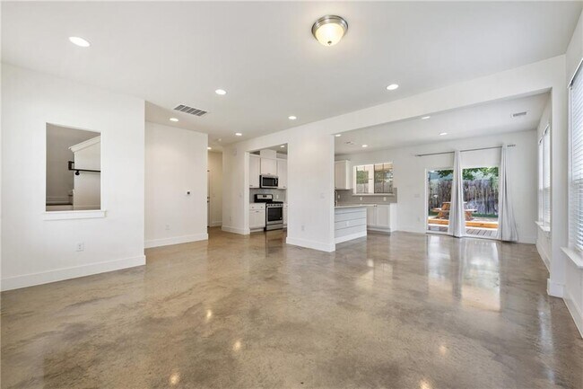 Building Photo - 1311 Fort Branch Blvd