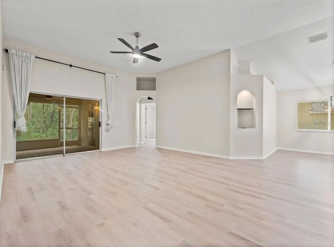 Building Photo - 1424 Firewheel Dr