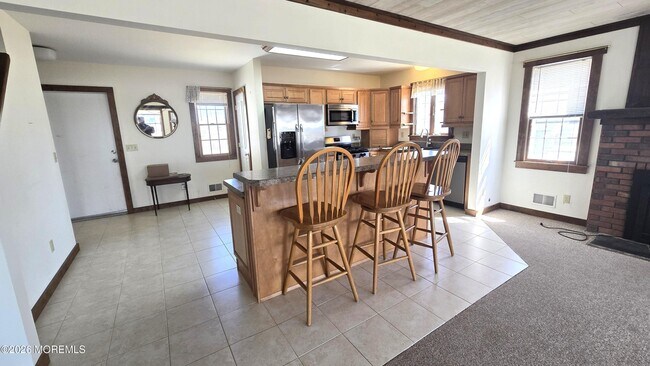 Building Photo - 207 Bay Blvd