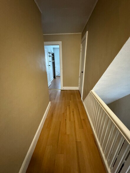 Building Photo - 51 Clinton Ave