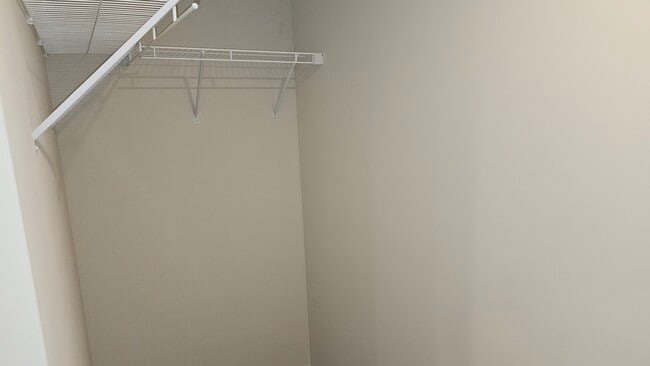 Building Photo - 3617 N Grand Ave E