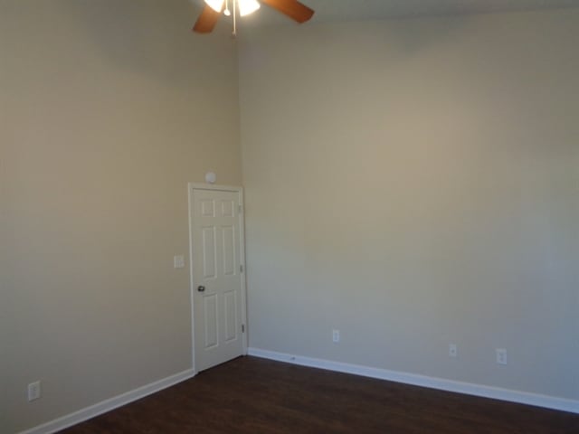 Building Photo - 840 James Ridge Dr
