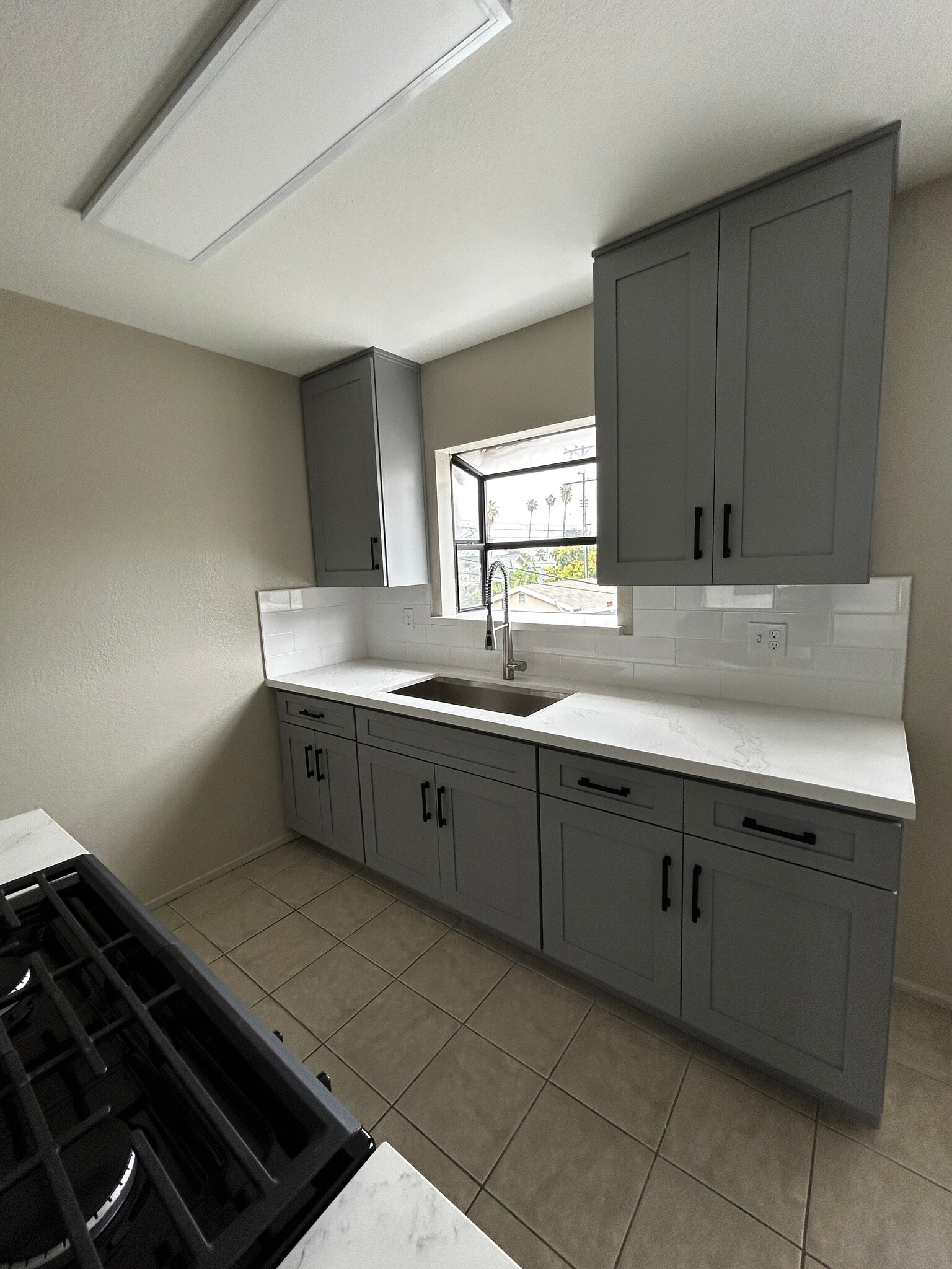 Kitchen and counters - 220 Marguerita Ave