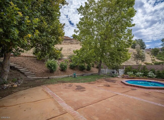 Building Photo - Beautiful 4 bedroom home in Agoura!