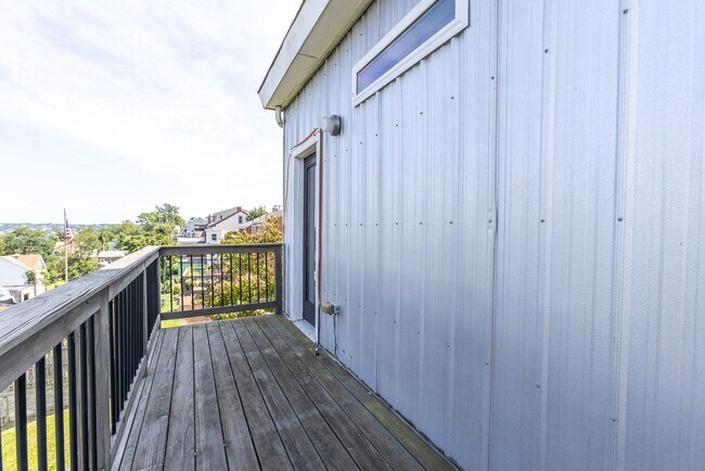 Building Photo - Available NOW  - Updated South Side Slopes Gem | Private Decks + Off-Street Parking