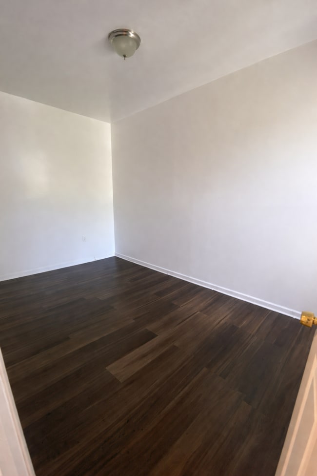 Building Photo - 3458 N Bodine St