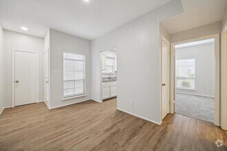 Building Photo - 5001 Lamonte Ln