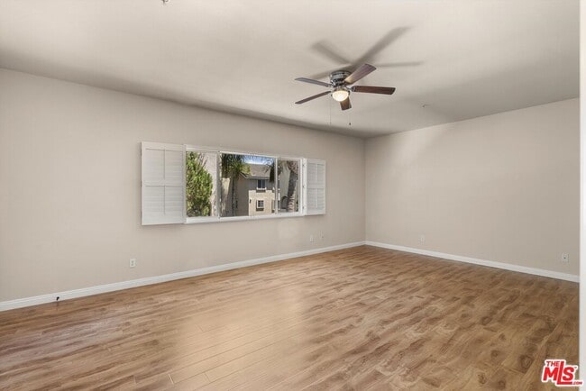 Building Photo - 15804 Crest Ln