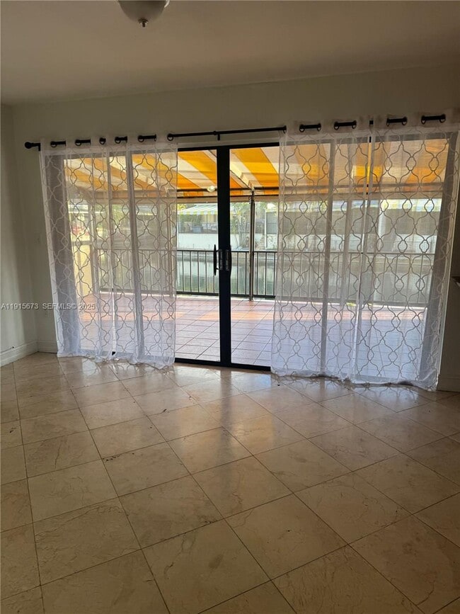 Building Photo - 7000 Crown Gate Ct