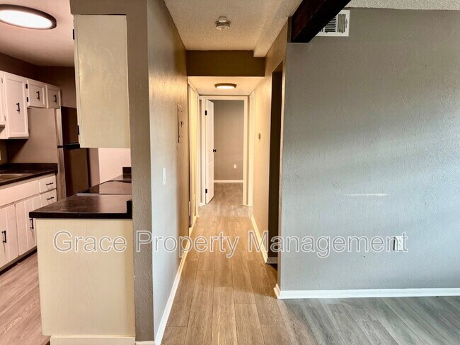 Building Photo - 16259 W 10th Ave