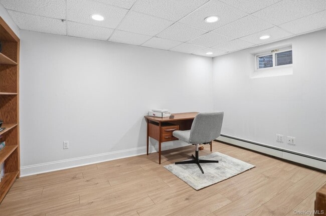 Building Photo - 1120 Cove Edge Rd