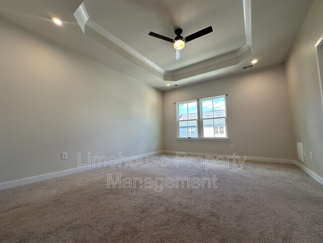 Building Photo - 1738 Foremast Loop