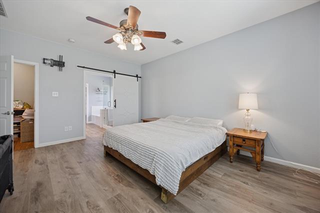 Building Photo - 8408 Island Ct