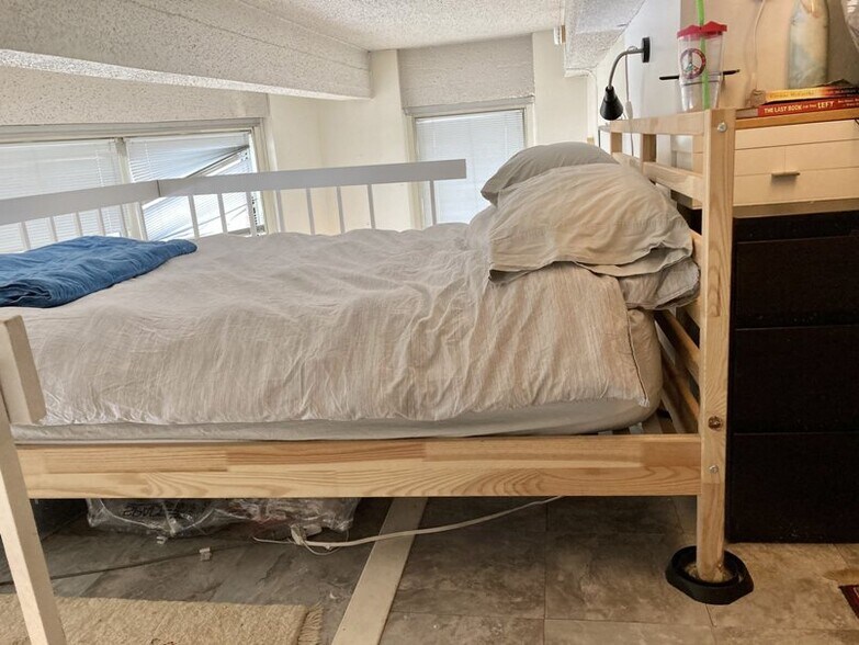 Building Photo - 61 Brookline Ave