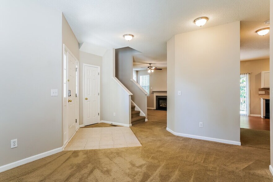 Building Photo - 112 Norrostown Pl