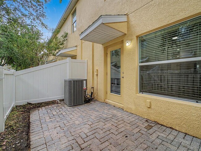 Building Photo - 8518 Gablebend Way