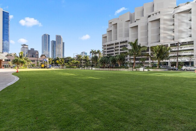 Building Photo - Brand-New Furnished 1BR at The Park on Keeaumoku