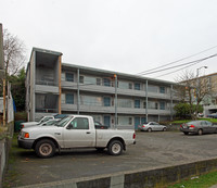 Building Photo - Camden Apartments