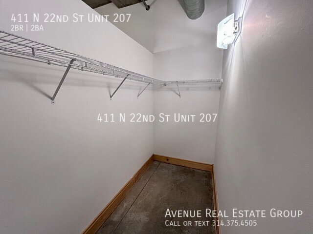 Building Photo - Stylish 2-Bed Loft Near St. Louis City Sta...