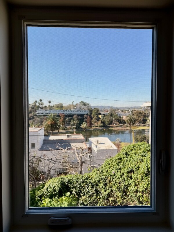 Building Photo - 1086 W Kensington Rd