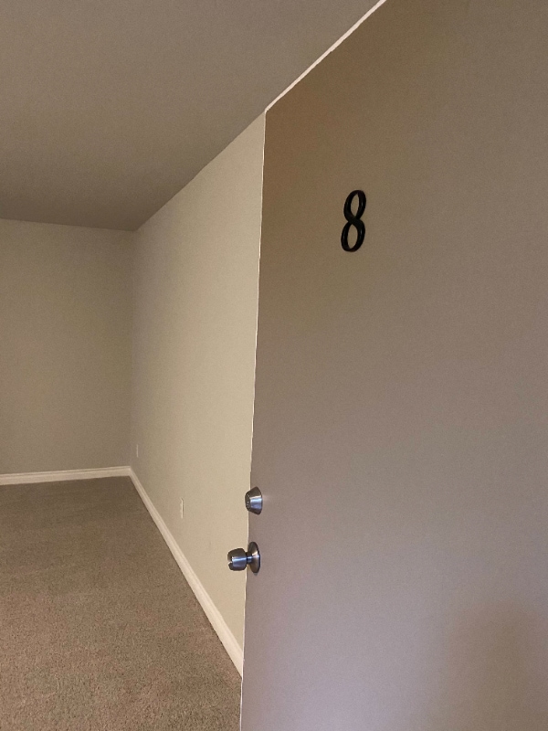 Building Photo - 3901 15th Ave S