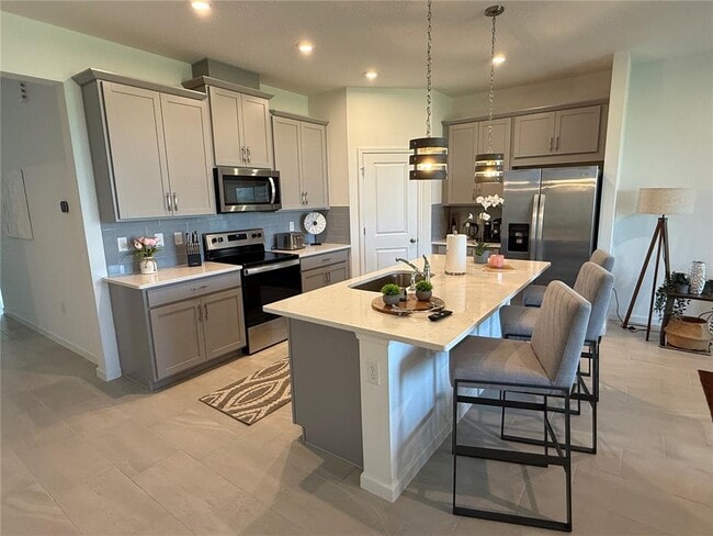 Building Photo - 1165 Lakeshore Breeze Pl