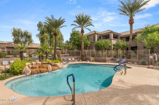 Building Photo - 11680 E Sahuaro Dr